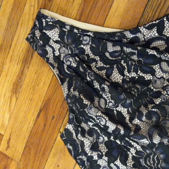STUNNING Eliza J one shoulder NYSTROMS tea length navy lace dress size 10 - Picture 6 of 15